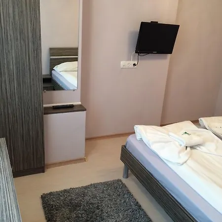 Hotel Family Dalis 2*