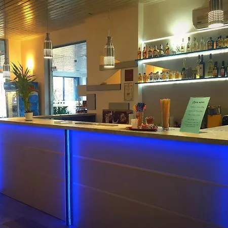 호텔 Family Dalis 2*