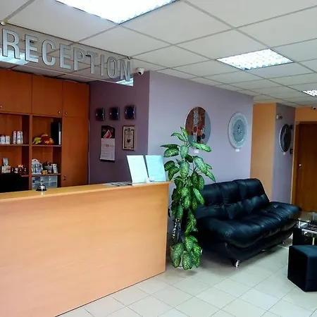 호텔 Family Dalis 2*